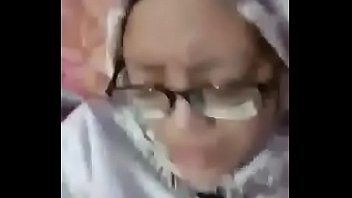 Hijab Pasrah digenjot pacar