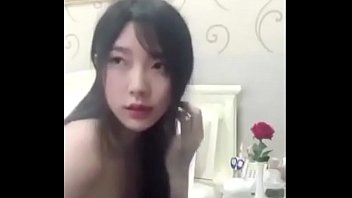 Amazing Korean Camgirl Dancing and Masturbating Part5
