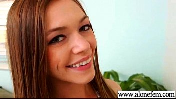 (aurielee summers) Superb Alone Teen Girl  Use Sex Stuffs On Cam video-04