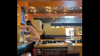 Naked Girl Gets Tased By Cop After She Destroys The Restaurant